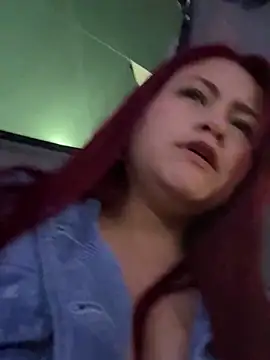 lia moon77 online show from February 24, 11:30 pm