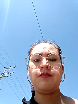 lara moon25 online show from December 11, 3:26 pm