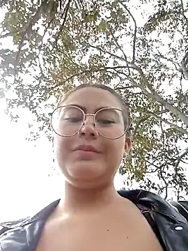 lara moon25 online show from October 5, 7:12 pm