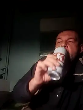 Andrzej-M online show from April 18, 8:42 pm