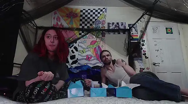 Snapshot of NovaLove2002 chatting on March 16, 1:28 am NovaLove2002 online show from March 16, 1:28 am