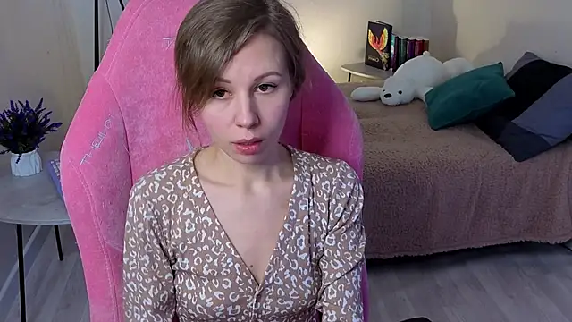 Lill Mary online show from February 18, 5:31 am