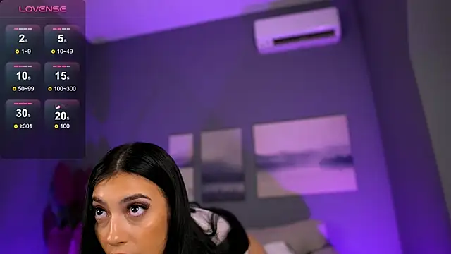 BetsyGonzale online show from January 24, 7:41 am