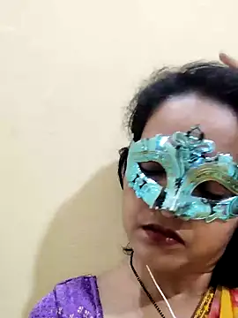 anuradha1432 online show from March 18, 12:36 pm