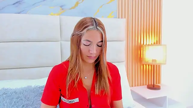 Mia Malkovaa  online show from April 13, 2:44 pm