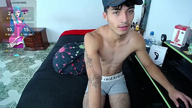 dylan fun18 online show from February 22, 7:36 pm