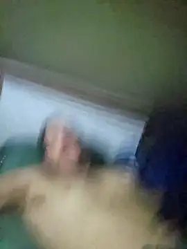 froggymclovin222 online show from December 23, 10:35 am