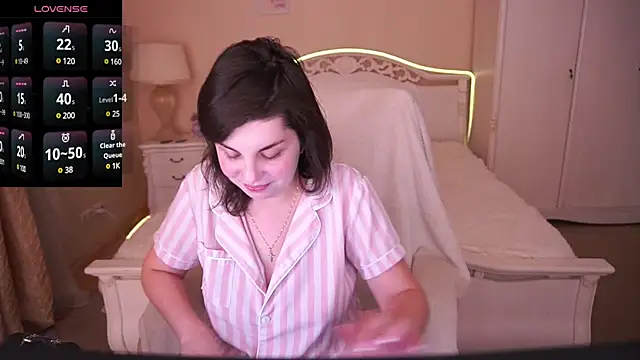 MirandaWong online show from January 18, 8:09 pm