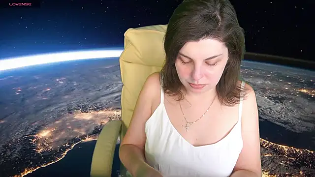 MirandaWong online show from February 23, 6:49 am