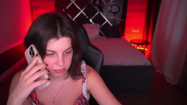 MirandaWong online show from October 24, 5:26 am