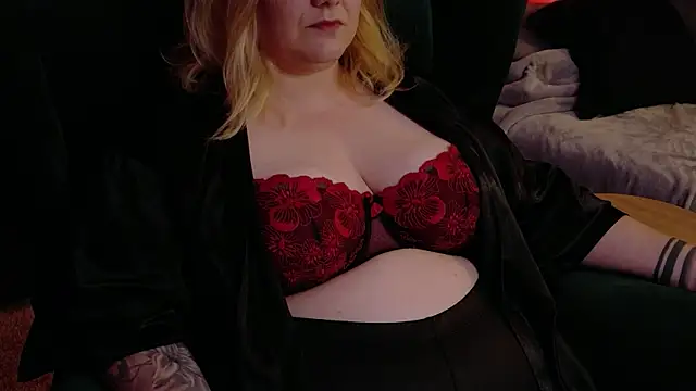 GoddessSade online show from October 20, 8:42 pm