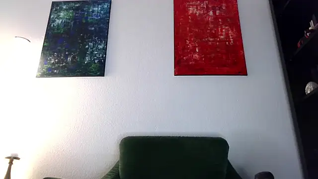 calioppe01 online show from April 12, 10:42 am