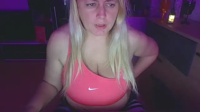 Meliss Official9 online show from September 25, 9:18 pm