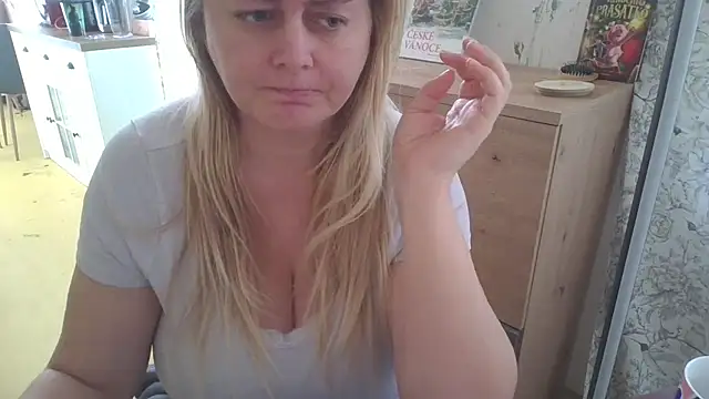 Meliss Official9 online show from November 20, 9:31 am