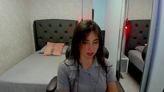 MAGNOLEROY online show from September 24, 12:52 pm