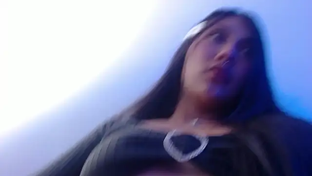 Catalehia Milk online show from March 19, 8:22 pm