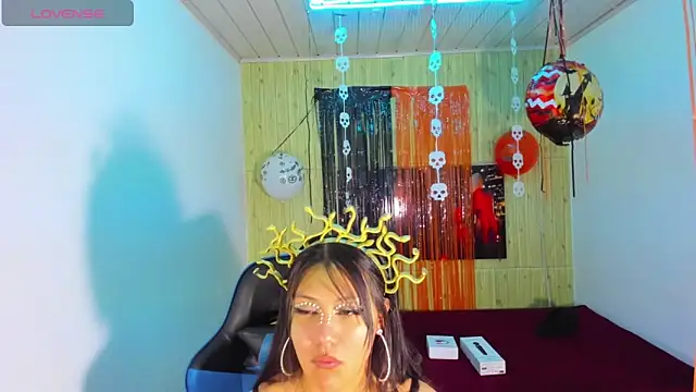 Catalehia Milk online show from October 30, 9:48 pm