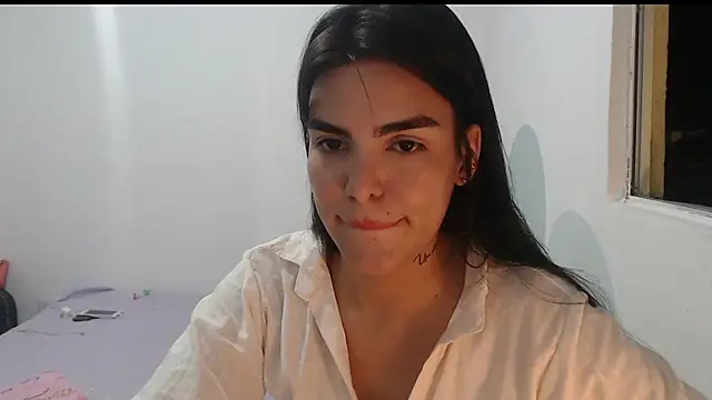 Snapshot of MARYADSUARD chatting on January 25, 12:06 am MARYADSUARD online show from January 25, 12:06 am