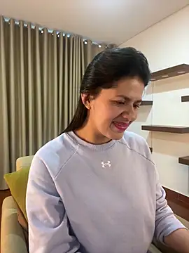 Alice Biel online show from January 23, 1:24 pm