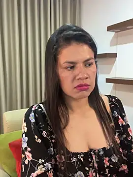 Alice Biel online show from March 4, 1:01 am