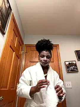 Snapshot of Harmonyxlover chatting on January 8, 7:38 pm Harmonyxlover online show from January 8, 7:38 pm