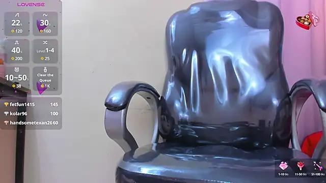 Hot beauty   online show from February 9, 12:41 pm