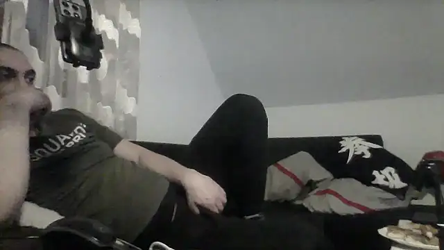 NewyorkDimi online show from December 20, 6:42 am