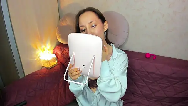 MelodyOfLovee online show from February 16, 10:28 pm