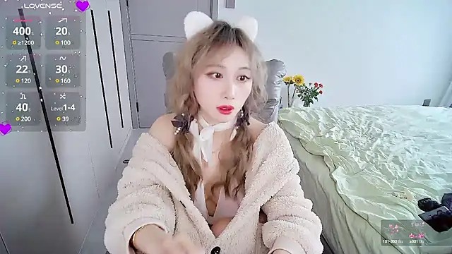 Snapshot of Xiaoyu-G chatting on March 23, 8:26 am Xiaoyu-G online show from March 23, 8:26 am