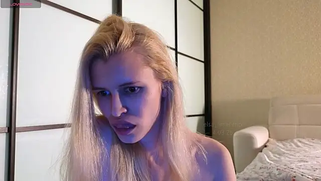 Snapshot of elsa_limerence chatting on March 4, 2:21 pm elsa limerence online show from March 4, 2:21 pm