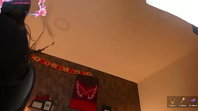 alice  tylor online show from November 8, 10:59 am