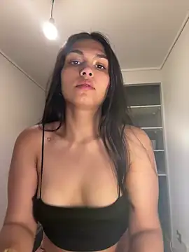 Snapshot of sc4ry_girl1 chatting on March 19, 2:27 am sc4ry girl1 online show from March 19, 2:27 am