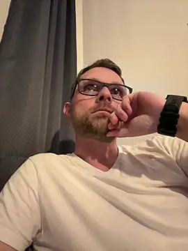 Snapshot of Perry_devot chatting on June 1, 7:59 pm Perry devot online show from June 1, 7:59 pm