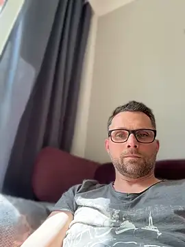 Snapshot of Perry_devot chatting on June 13, 1:42 pm Perry devot online show from June 13, 1:42 pm