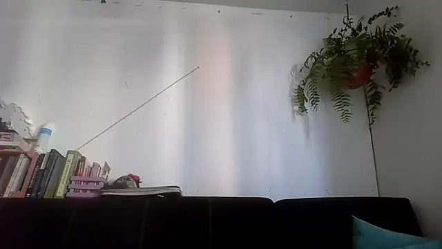 Snapshot of Tiramisu89 chatting on February 8, 10:57 pm Tiramisu89 online show from February 8, 10:57 pm