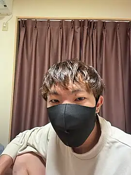 Snapshot of UKI06 chatting on July 12, 4:31 pm UKI06 online show from July 12, 4:31 pm
