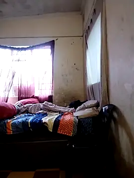 Polygamist online show from February 4, 5:10 am