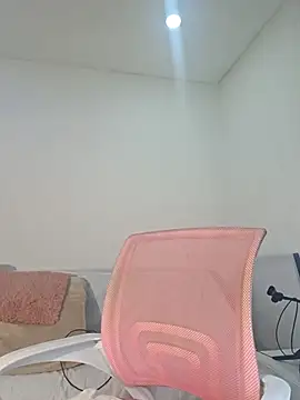 Anal Luucia online show from April 7, 11:54 am