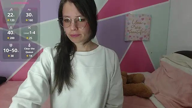 Mily Miley online show from February 3, 7:31 pm