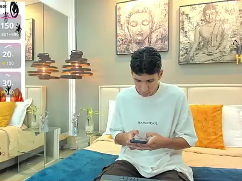 kieran derek online show from October 28, 3:21 am