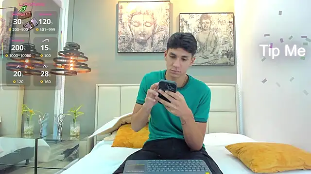 kieran derek online show from November 27, 3:19 am