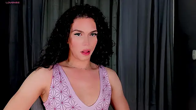 gatitavenecis online show from December 19, 11:03 pm