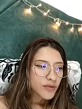 Snapshot of Gabby_and_Alice chatting on January 13, 2:28 am Gabby and Alice online show from January 13, 2:28 am