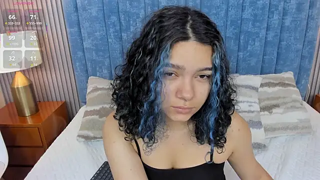 pretty sunlight  online show from March 28, 1:27 am