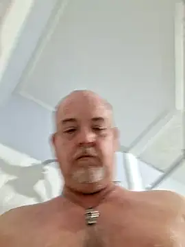 marc1812 online show from January 10, 10:25 pm