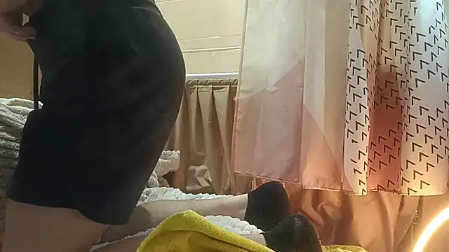 Hungry  Puppy online show from September 25, 2:26 am