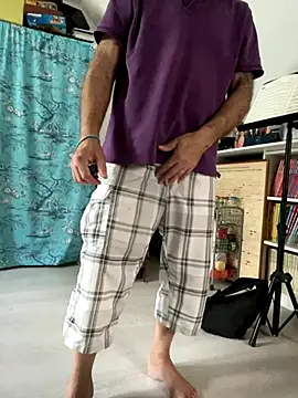 Snapshot of lucboyslam chatting on September 21, 3:46 pm lucboyslam online show from September 21, 3:46 pm