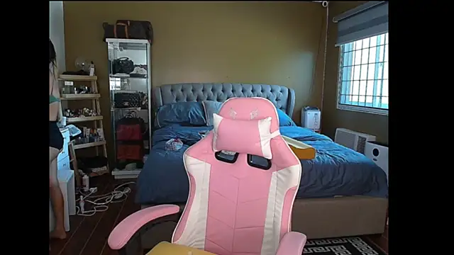 aya saki online show from March 6, 6:30 am