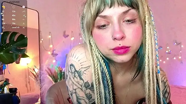 lavenderluxe online show from April 4, 3:20 pm