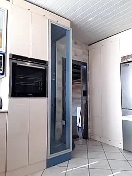 TheSweetBerry online show from October 8, 6:11 am